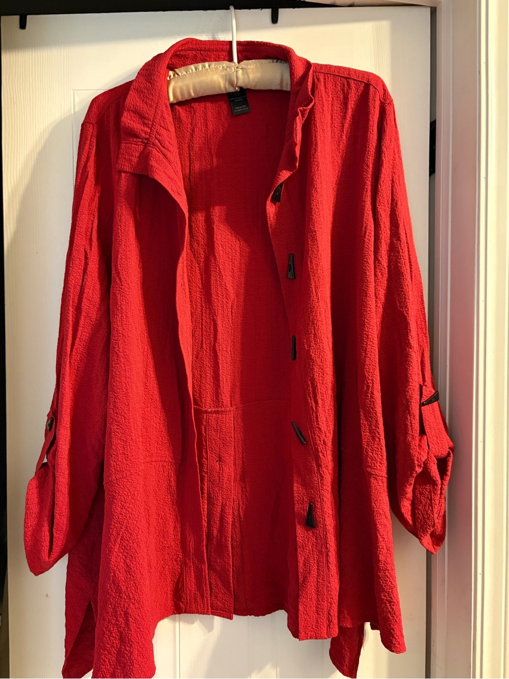 Ali Miles Red Textured Button-Front Jacket